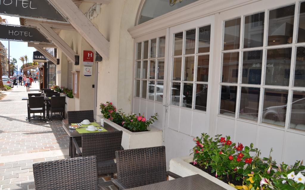 Brit Hotel Confort Le Revest Sainte-Maxime Dış mekan fotoğraf